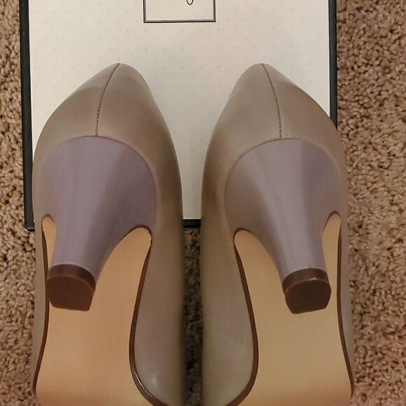 NWOT Life Stride Ladies Heels 8 C - Picture 6 of 8